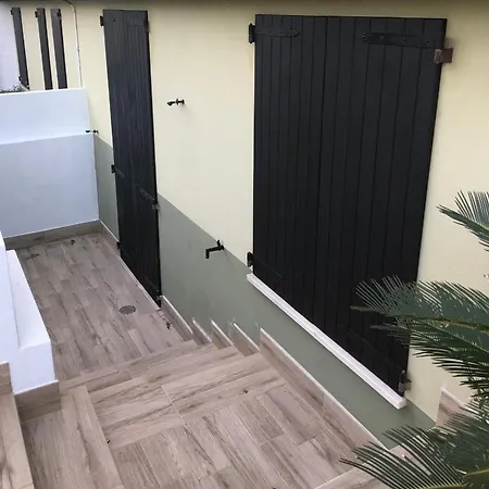 Elena's Maison Solanas (Cagliari)